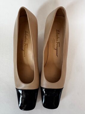 Salvatore Ferragamo Boutique Cap Toe Kitten Heel Pump Size 10 3A Italy Beige